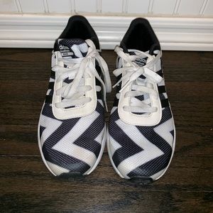 Adidas black and white cloud foam size 8